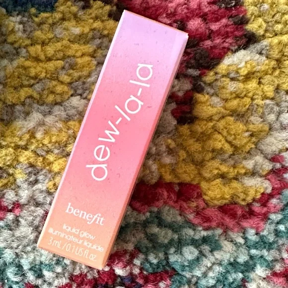 Beautiful Face Sample Pack - Picture 2 of 11